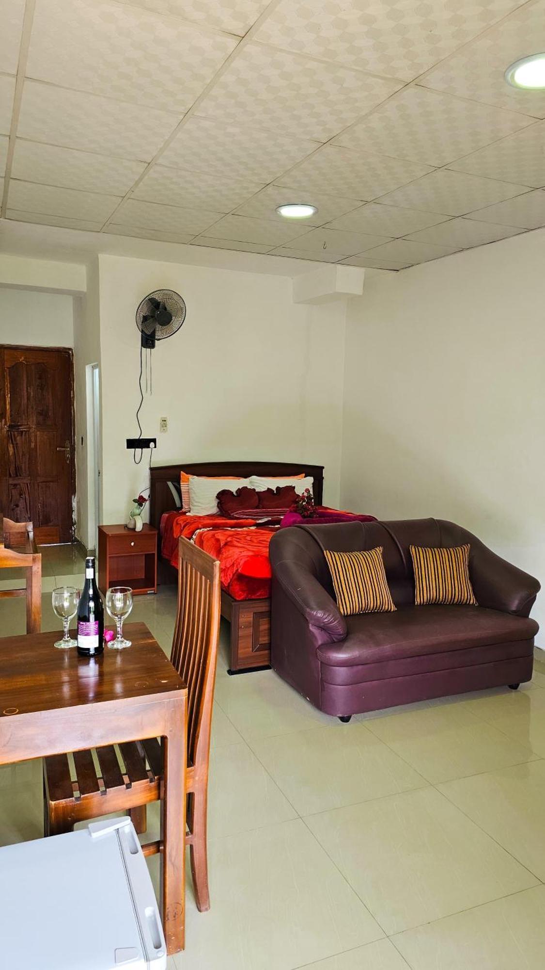 Adams Peak Grand Hotel Nallathanniya Luaran gambar