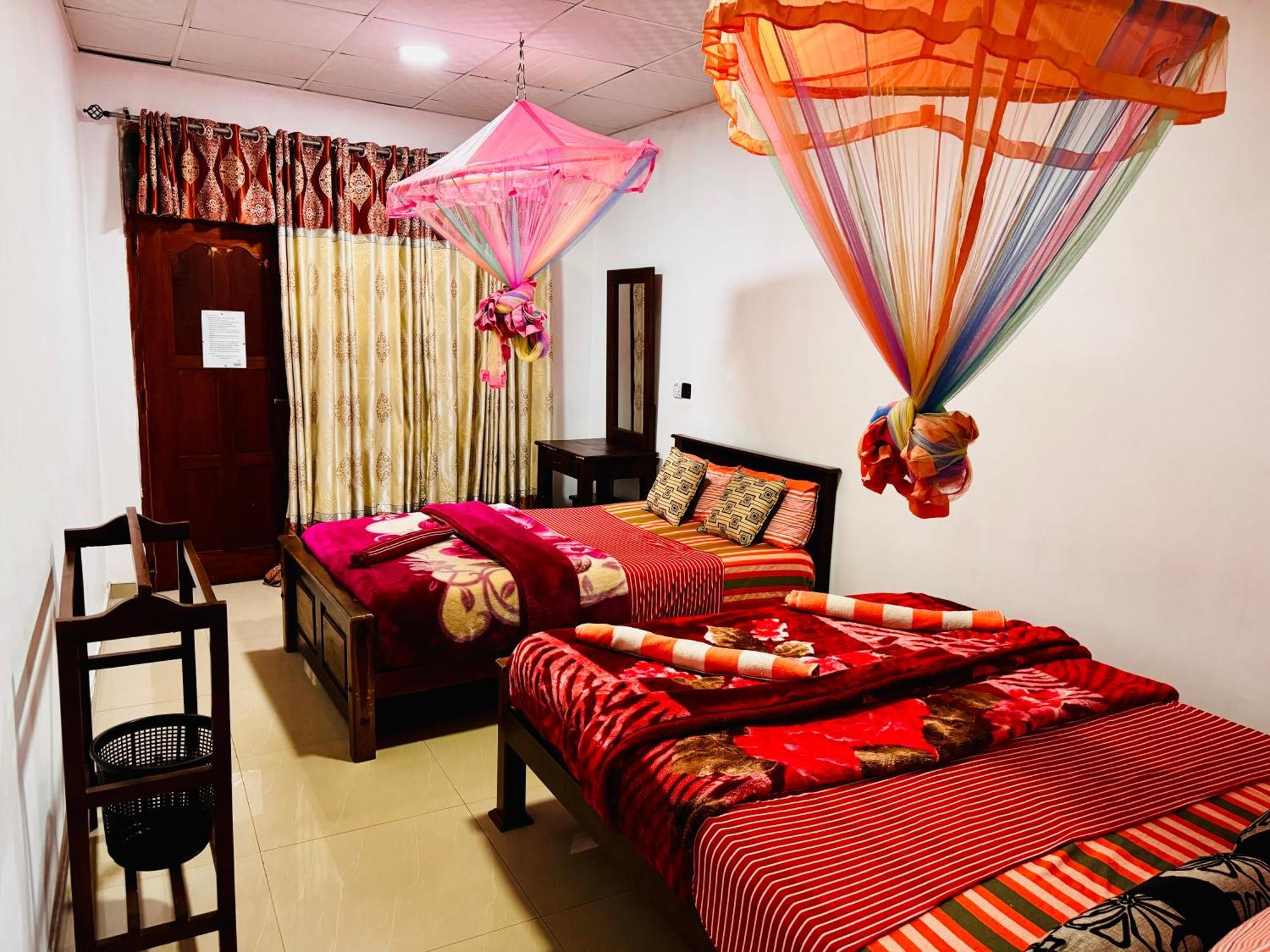 Adams Peak Grand Hotel Nallathanniya Luaran gambar
